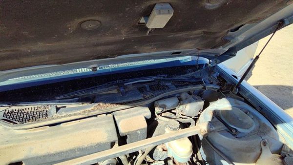 1993 Buick Lesabre Windshield Wiper Cowl Vent Trim Panel Oem Cover — photo 4