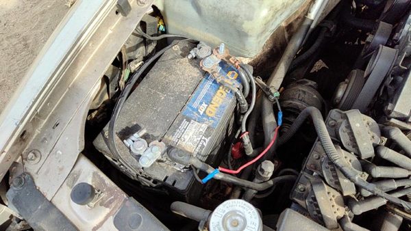91-96 Buick Park Ave Complete Battery Box Mount Tray With Hold Down Oem 3.8L — photo 1