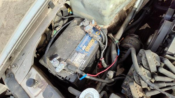 91-96 Buick Park Ave Complete Battery Box Mount Tray With Hold Down Oem 3.8L — photo 3