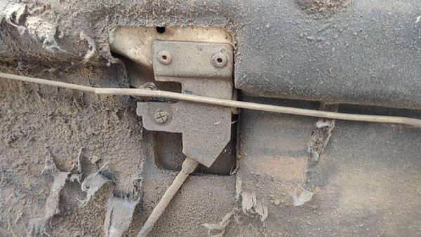 1987-1996 Jeep Cherokee Hood Latch Assembly With Bracket Oem — photo 8