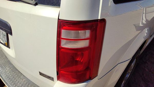 2008-2010 Dodge Grand Caravan Passenger Right Tail Light Brake Lamp Oem Rear — photo 3