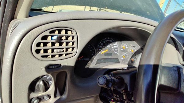 02-03 Trail Blazer Trim Bezel Around Speedometer Dash Surround Panel Gray 95D — photo 6
