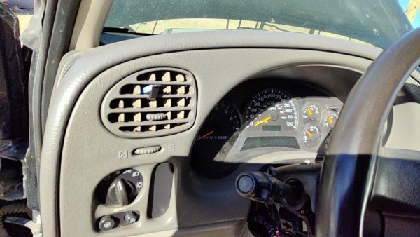 02-03 Trail Blazer Trim Bezel Around Speedometer Dash Surround Panel Gray 95D — photo 5