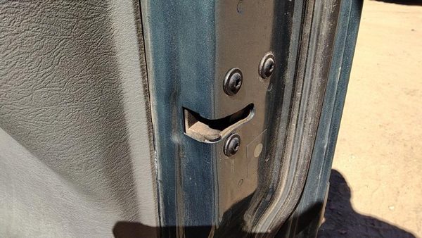 2004-2007 Dodge Caravan Passenger Right Front Door Latch With Rods/Cables Oem — photo 3