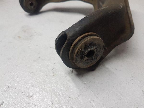 2011-2019 Chevy Silverado 2500 Passenger Right Upper Control Arm Front 20924215 — photo 3