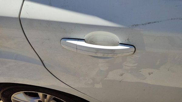 12-18 Focus Ford Focus Passenger Right Rear Outside Door Handle Back White Yz — photo 1