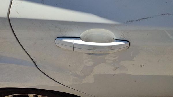 12-18 Focus Ford Focus Passenger Right Rear Outside Door Handle Back White Yz — photo 2