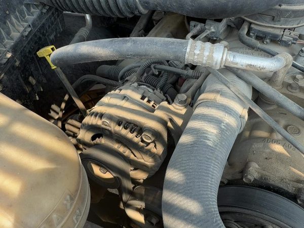 2002 Dodge Ram 1500 Alternator 5.9L 56029701AA — photo 1