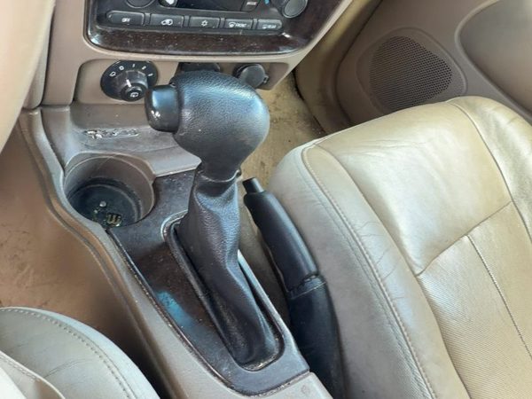2004-2007 Rainier Floor Shifter Lever Shift Unit Automatic Transmission Tan 332 — photo 3