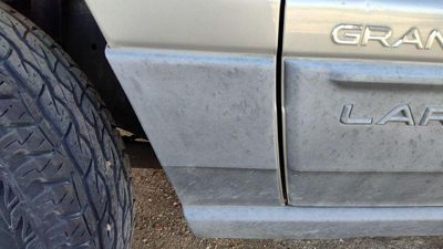 2001-2003 Jeep Grand Cherokee Driver Left Moulding From Fender Oem Trim Strip