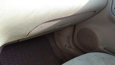 06-11 Chevy Impala Glove Box Assembly Complete Door With Latch Oem Neutral 52C