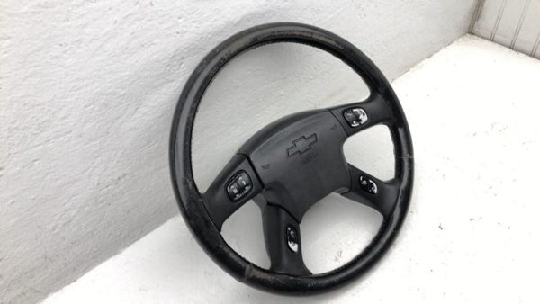 2002 Chevy Trail Blazer Steering Wheel OEM 15188423 — photo 2