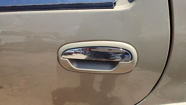 98-02 Lincoln Navigator Driver Left Rear Outside Door Handle Oem Back Gold Bi — photo 4
