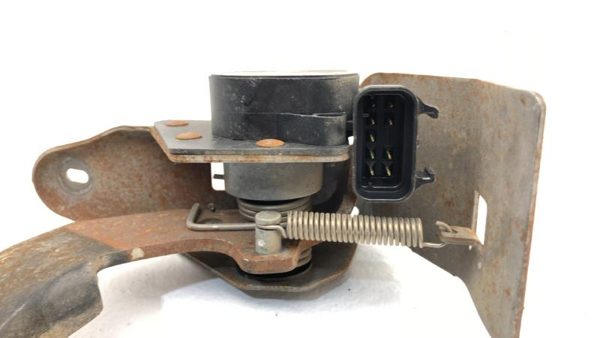 2000-2005 Chevy Silverado 2500 Gas Pedal Accelerator Assembly Throttle Oem — photo 3