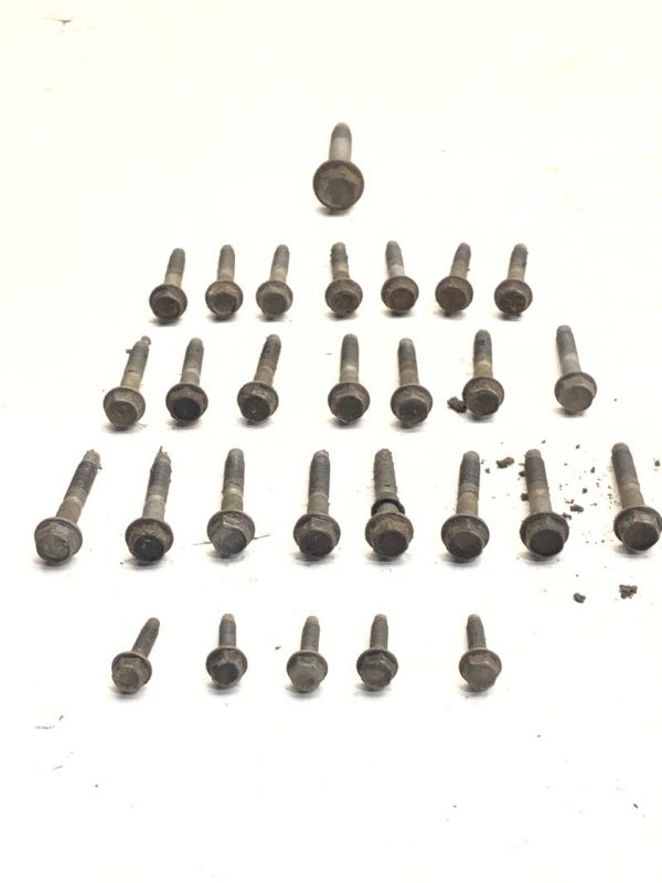 2007-2009 GMC Acadia Set of Bolts for TIMING COVER OEM Factory Hardware 12611884 — photo 4