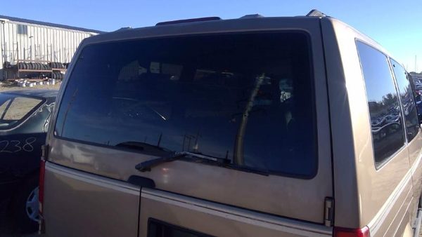 1995 Chevy Astro Trunk/decklid/hatch/tailgate Brown — photo 3