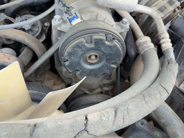 2001 Chevy S10 Blazer Power Steering Pump With Mount Bracket Oem 4.3L — photo 4