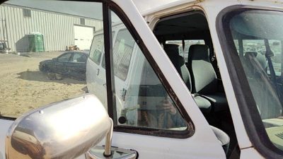 80-96 Gmc Van 3500 Passenger Right Front Vent Window Small Door Glass With Frame