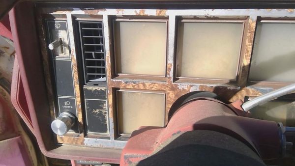 1978 Buick Regal Dash Panel Red — photo 3