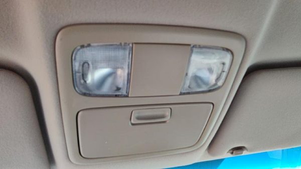 02-06 Camry Center Overhead Console Oem Dome Light Map Lamp Cubby Taupe 43 — photo 1