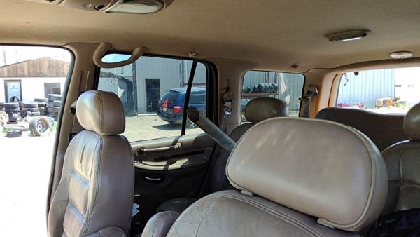 1998-2002 Lincoln Navigator Pair Of Headrests Oem Left Right Set Seat — photo 1