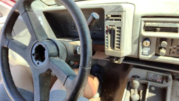 1993 Chevrolet S10 Blazer Steering Column No Key — photo 1