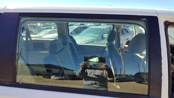 2008-2020 Dodge Grand Caravan Passenger Right Rear Side Window Door Glass Back — photo 3