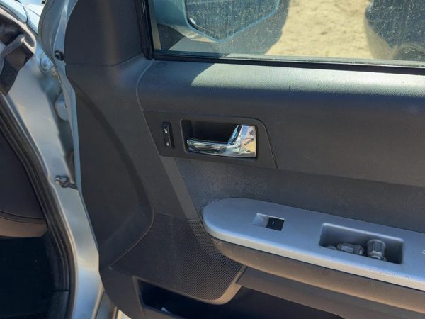 08-11 Mariner Passenger Right Front Door Trim Panel Switches Stone Graystone 89 — photo 8