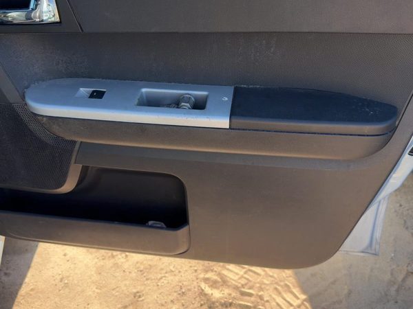 08-11 Mariner Passenger Right Front Door Trim Panel Switches Stone Graystone 89 — photo 11