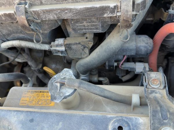 2001-2009 Toyota Prius Throttle Body Valve Oem With Sensors 1.5L Hybrid — photo 2