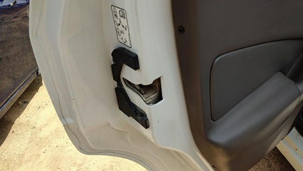 00-07 Focus Station Wagon Driver Left Rear Door Latch With Rods/Cables Oem Back — photo 2