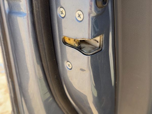 04-07 Honda Accord Driver Left Front Door Latch With Rods/Cables Oem Power Locks — photo 4