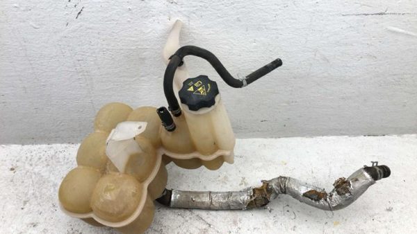 13-18 Dodge Ram 4500 Coolant Reservoir Radiator Overflow Tank Oem 6.7L Cummins — photo 4