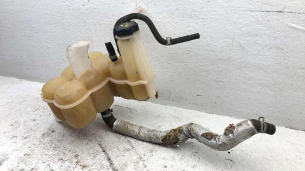 13-18 Dodge Ram 4500 Coolant Reservoir Radiator Overflow Tank Oem 6.7L Cummins — photo 1