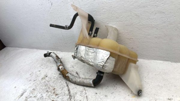 13-18 Dodge Ram 4500 Coolant Reservoir Radiator Overflow Tank Oem 6.7L Cummins — photo 6