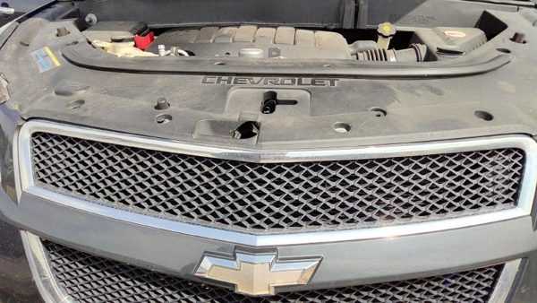 2010 Chevrolet Traverse Grille Chevy 57U Cyber Gray — photo 1