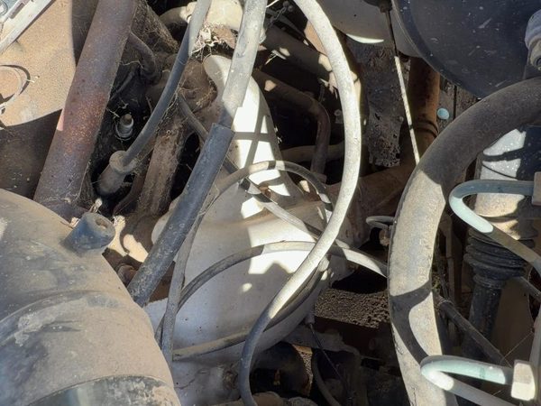 1988-1992 Isuzu Pup Exhaust Manifold Assembly Oem 2.6L 8944644103 — photo 2