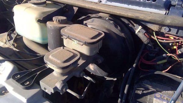 1985-1995 Chevy G20 Van Power Brake Booster With Master Cylinder Pair Set Oem — photo 5