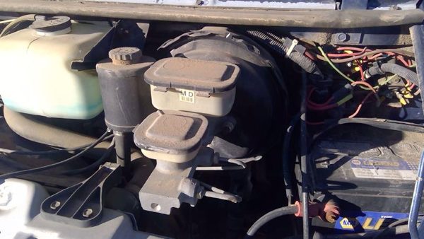 1985-1995 Chevy G20 Van Power Brake Booster With Master Cylinder Pair Set Oem — photo 3