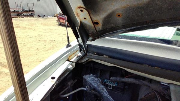 03-24 Chevy Express Van Passenger Right Hood Hinge Assembly Oem White 50U — photo 3