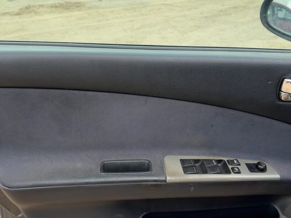 05-06 Altima Driver Left Front Door Trim Panel With Master Switch Charcoal G — photo 2