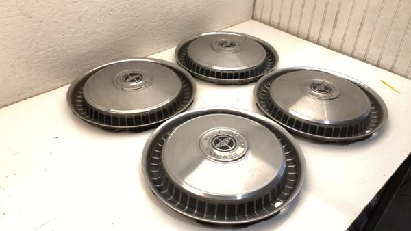 71-77 1971-1977 Ltd Torino Galaxie Set Of 4 Hub Cab Wheel Covers Oem 15 Factory — photo 2