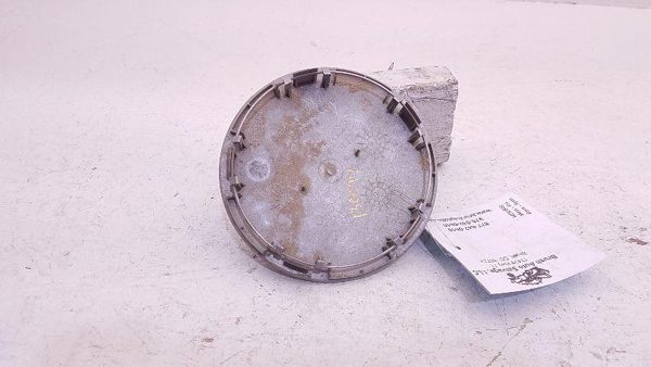 1996 Cadillac Seville Wheel Center Hub Cap Oem Lug Nut Cover — photo 2