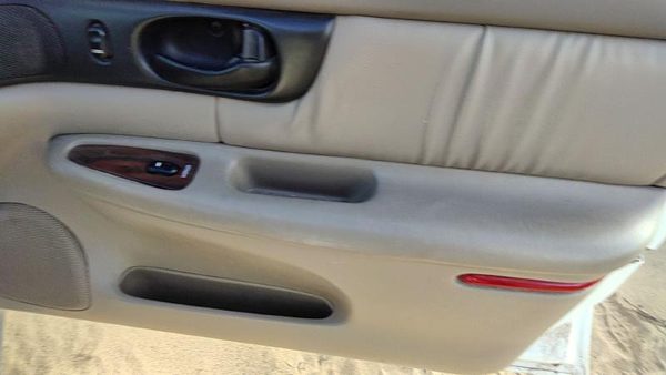 99-00 Buick Regal Passenger Right Front Door Trim Panel With Switches Taupe 523 — photo 8