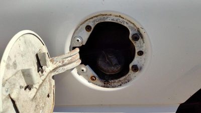 1998-2001 Ram 1500 Fuel Filler Neck Assembly With Gas Cap Oem 52102270