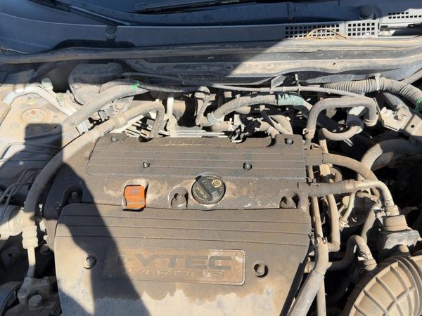 2003-2007 Honda Accord Valve Cover Oem 2.4L 12310Raaa00 — photo 3