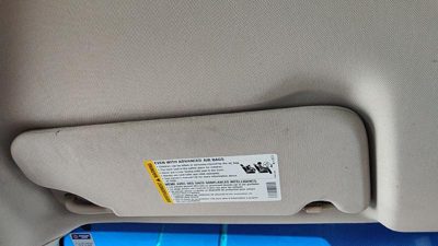 2006-2016 Chevy Impala Driver Left Sun Visor Oem Neutral 52C 15840704