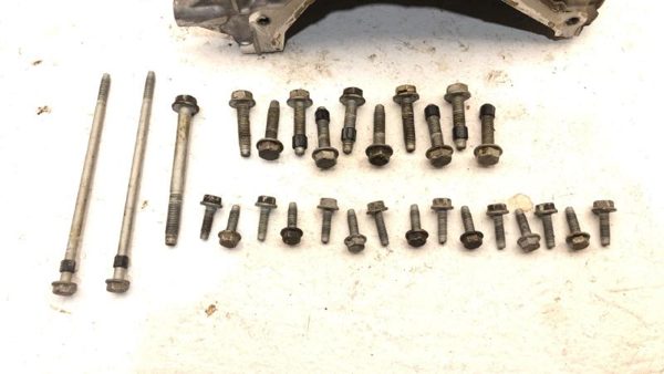 2017-2020 Buick Regal Engine Oil Pan With Bolts Hardware Oem 2.0l Turbo Fwd — photo 2