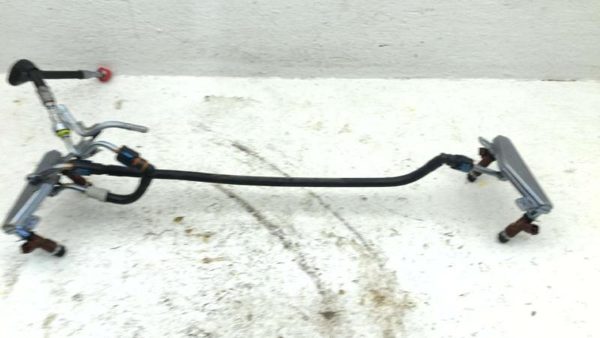 10-12 Legacy Outback Complete Fuel Rail With Injectors Set Loaded Oem 2.5L — photo 1