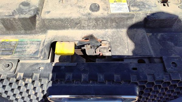 1999-2004 Ford Mustang Hood Latch Assembly With Bracket Oem 3R3Z16138Ba — photo 2